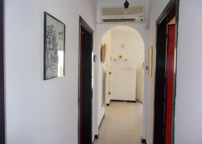 Comfortable Near The Apartment *