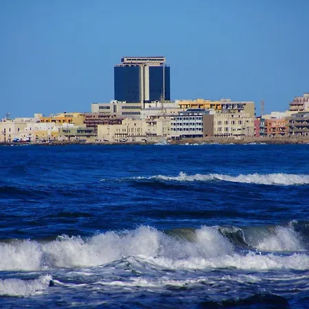 Comfortable Near The * Gallipoli