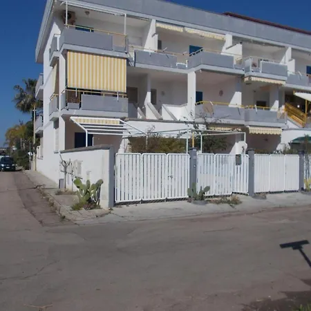 Apartament Comfortable Near The *