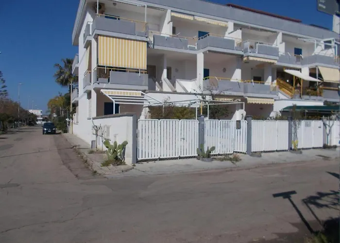 Daire Comfortable Near The *